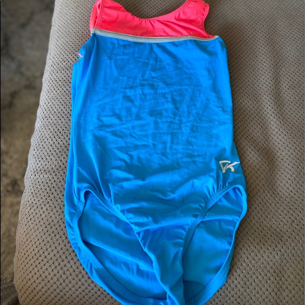 Gymnastics leotard